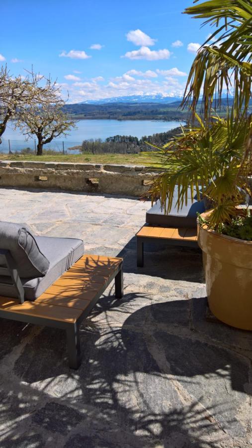 Vully-les-Lacs Swiss Borzoi House B&B 외부 사진